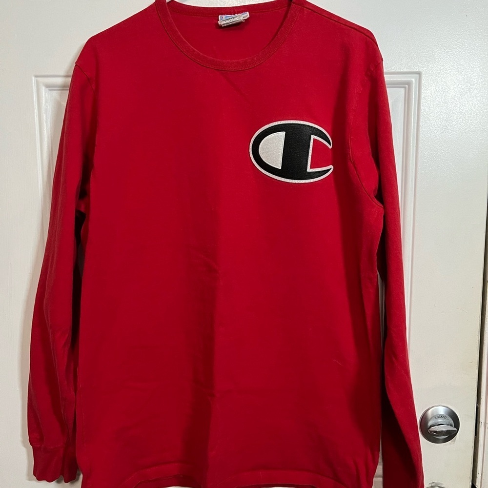 2/$30 Champion Men’s Large Classic Red Crewneck Shirt